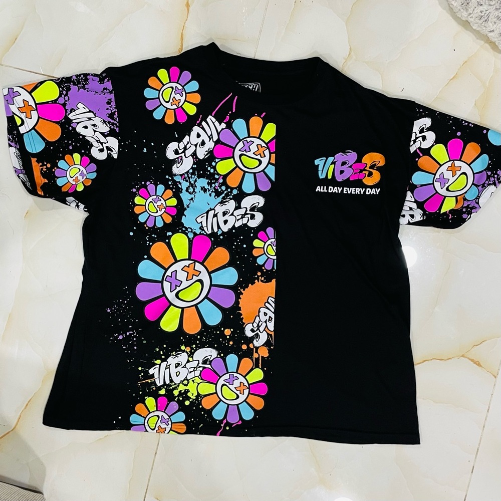 Fresh Laundry Men’s Size 4XL Black & Neon Vibes All Day Every Day Floral Tee